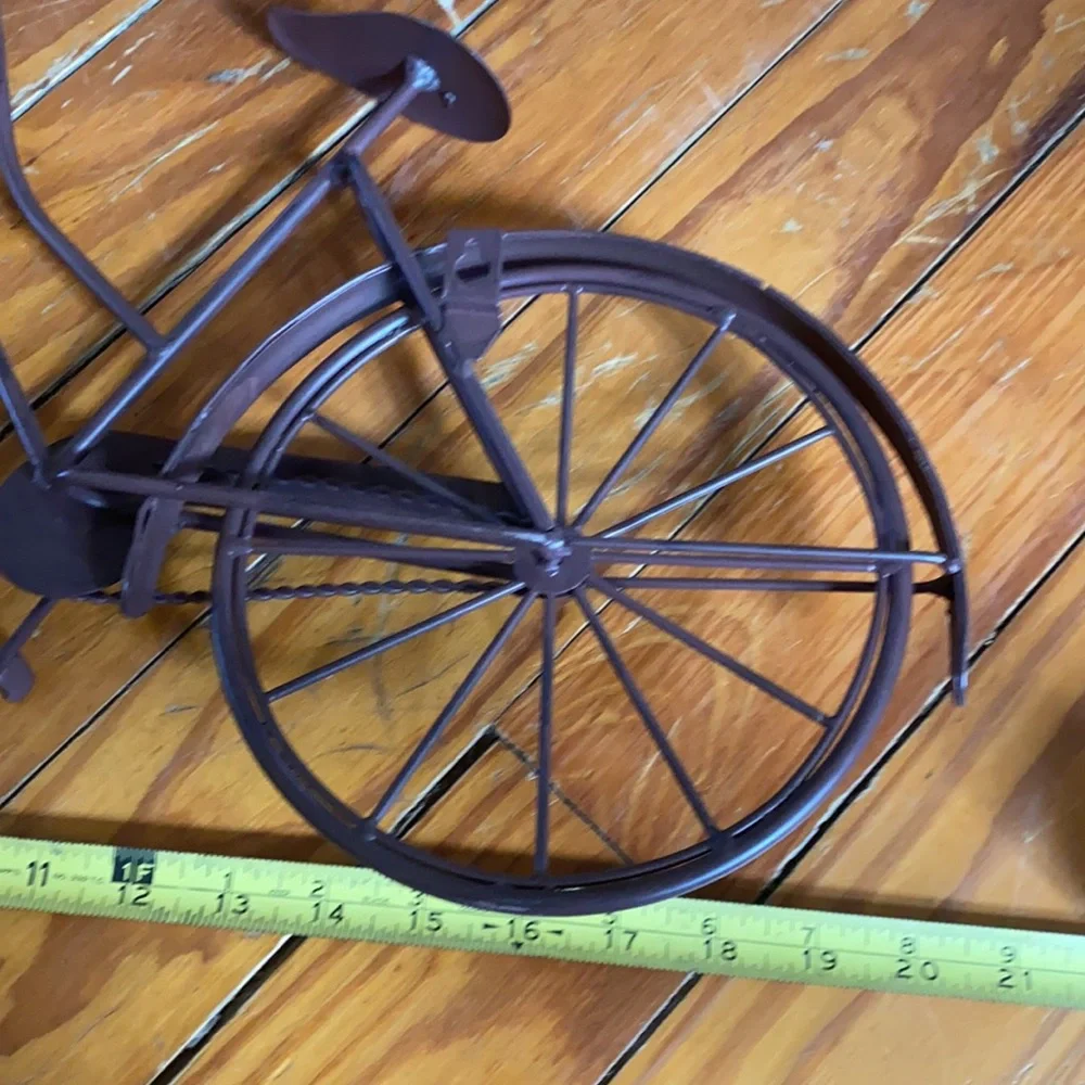 Metal decorative bicycle wall hanging - Picture 4 of 6